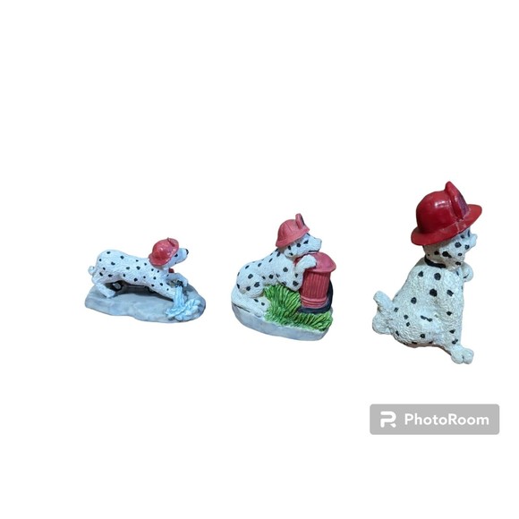 Vintage Cute set 2 Mini Dalmatian Dogs Resin Figurines,One 4" Dalmatian Fireman - Picture 4 of 5